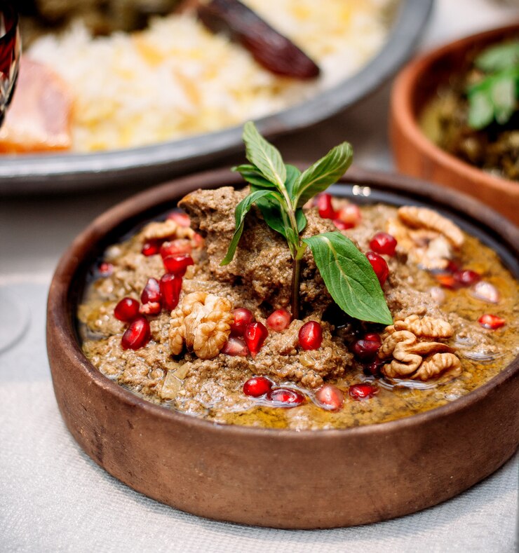 طرز تهیه فسنجان مجلسی و خوشمزه 