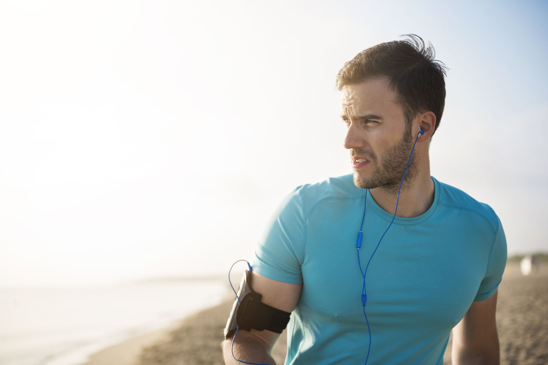 فواید دوش گرفتن در تاریکی