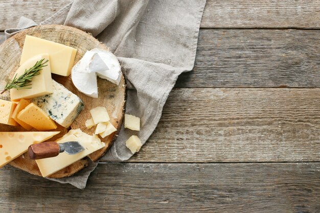 pieces-cheese