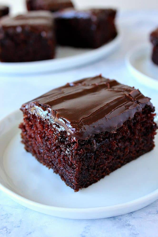 one-bowl-chocolate-cake-