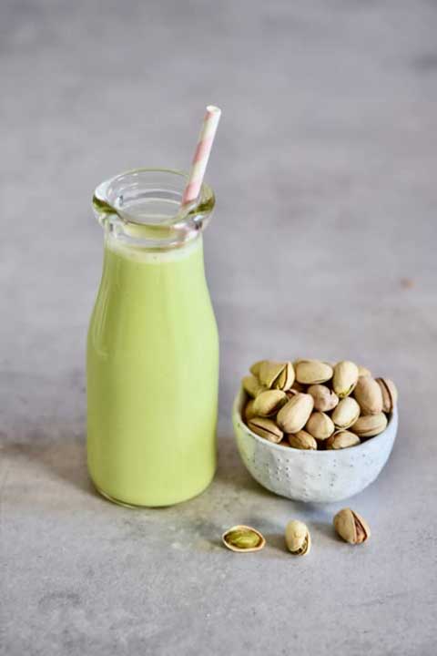 Pistachio-Milk